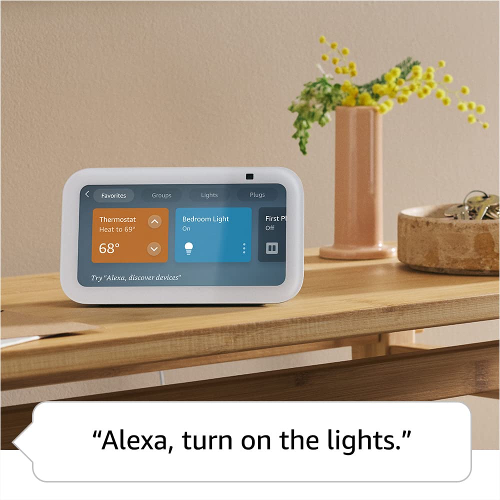 Echo Show 5 (3rd Gen, 2023 release) in Cloud Blue bundle with TP-Link Kasa Smart Color Bulb