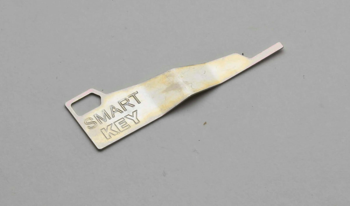 Kwikset 800AVHLIP-S.STRKP Avalon Sectional Single Cylinder Keyed Entry Exterior Pack Handleset with SmartKey
