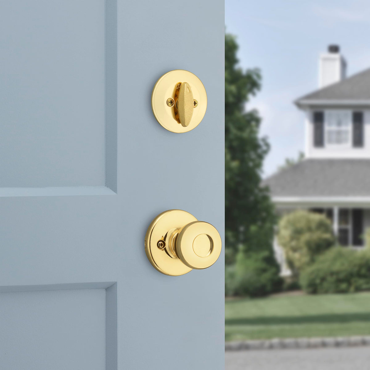Kwikset Dakota Front Door Lock Handle and Deadbolt Set, Entry Handleset Exterior with Tylo Interior Door Knob, Polished Brass, Pick Resistant SmartKey Rekey Deadbolt Security