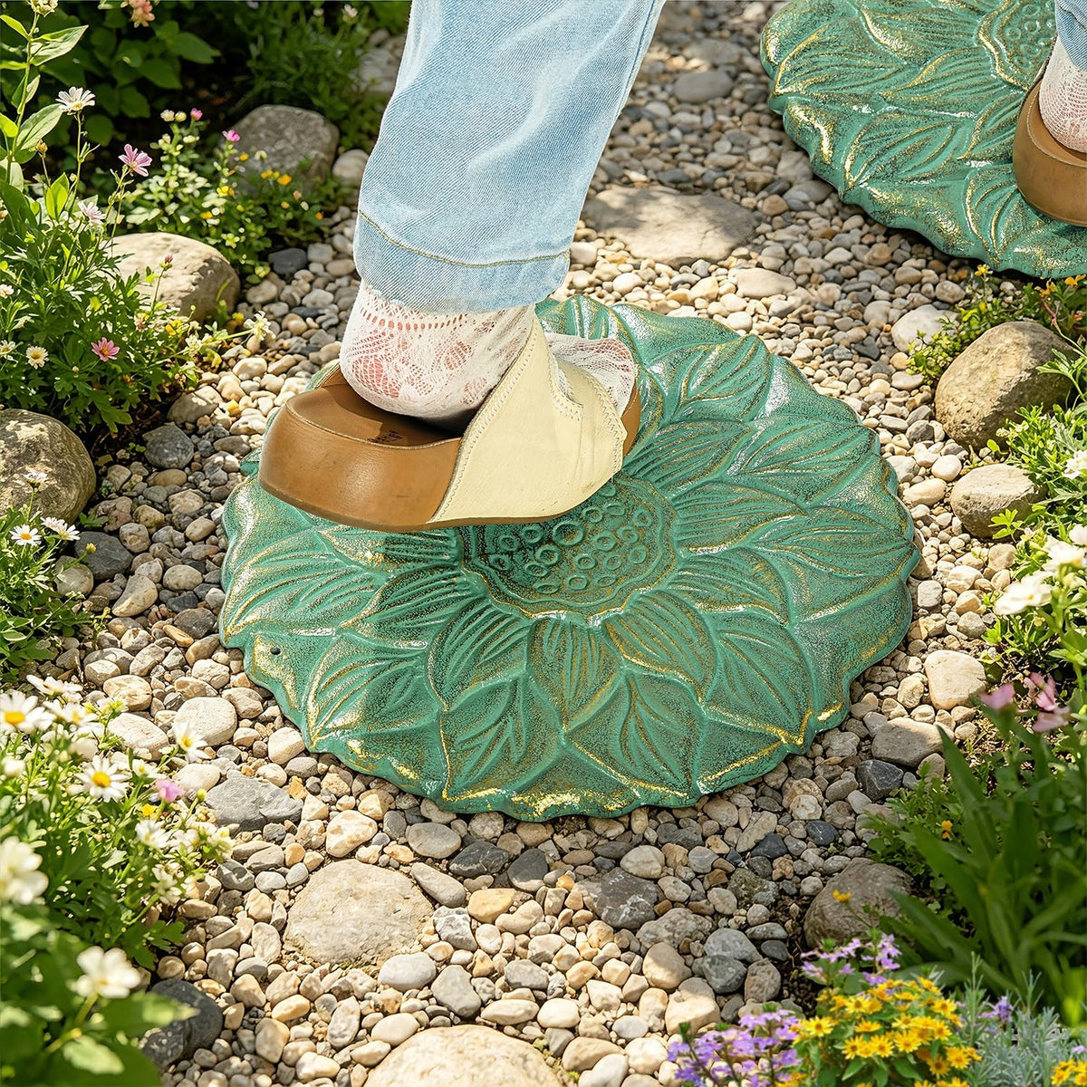 Sungmor Decorative Cast Iron Lotus Stepping Stones,Set of 3 & Green Finish